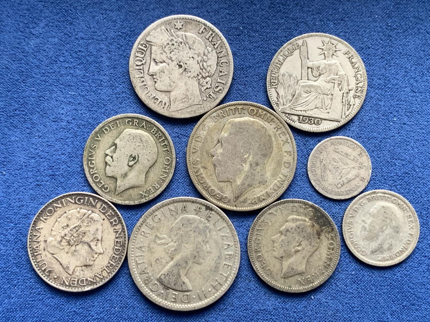 《竞宝斋》第481场 周日，周一 2场连拍 （全场包邮）20级店铺 欢迎送拍 九枚一组 各国银币 含纯银34.7克（500银36.8克；720银6.48克；680银5.3克；835银9.64克）