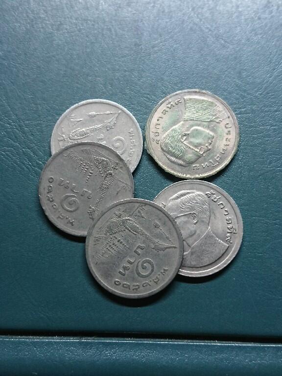 松南世界钱币——260420 泰国八十年代龙舟1泰铢镍币5枚