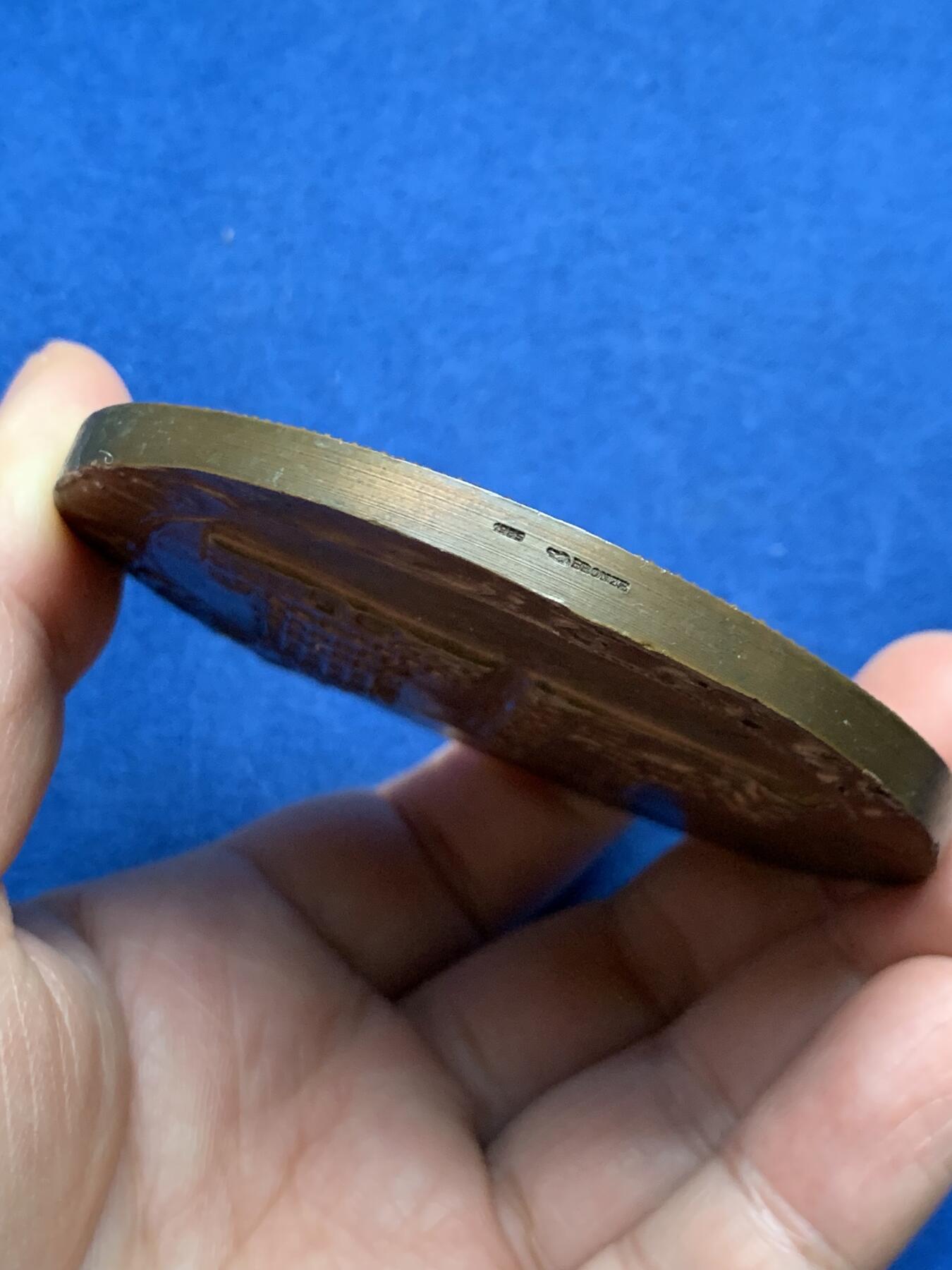 《竞宝斋》第481场 周日，周一 2场连拍 （全场包邮）20级店铺 欢迎送拍 法国加龙省总议会纪念大铜章 240克 75.8mm 丰饶角铜标