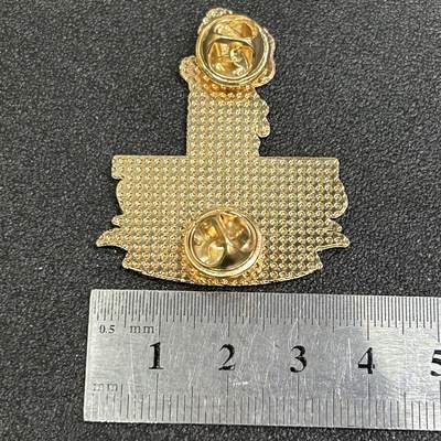 西秦中古拍卖第八十五期  英国阵亡军人哀悼纪念章