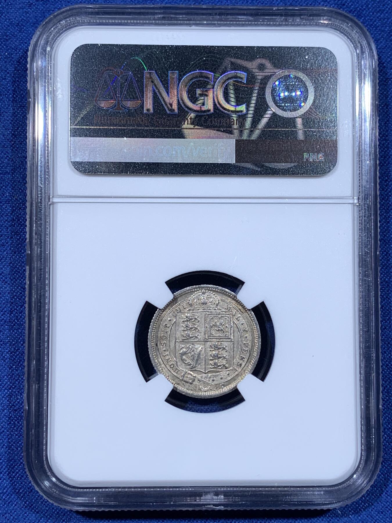 《竞宝斋》第481场 周日，周一 2场连拍 （全场包邮）20级店铺 欢迎送拍 NGC MS62 英国1887年高冠6便士银币，淡彩包浆，基础小精品