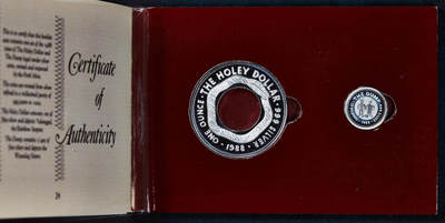 【俄甄集藏】满园春色-2026年(051)04-22星期三 晚 19:30 全场包邮 - 澳大利亚1988年25分、1元字母精制银币两枚一对，卡装原封，重7.775克、31.1克，均为999银，总重38.875克