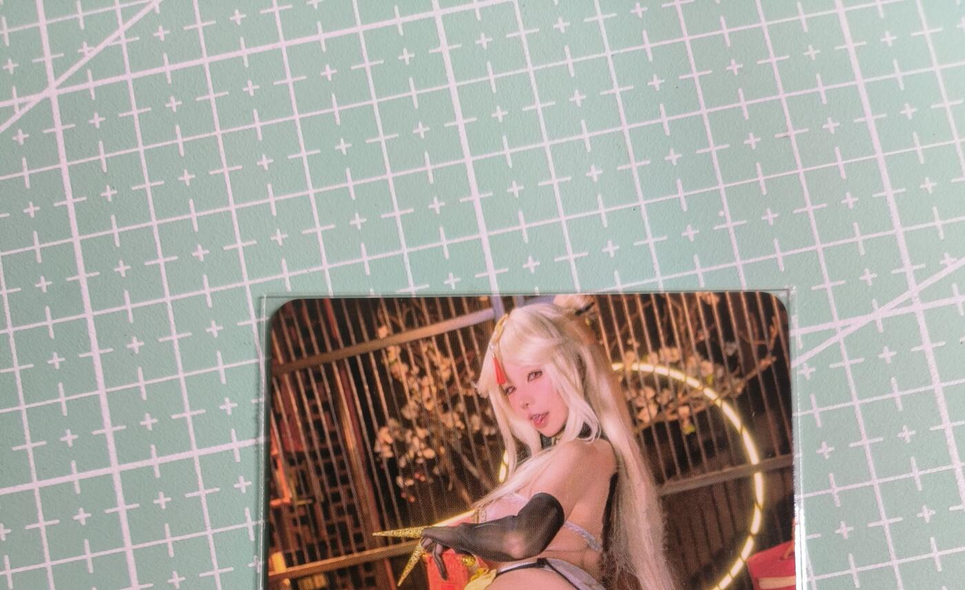 C先生卡牌 第27期 持续收拍品中…零手续费代拍 【彩闪】墨卡文化《Cosplay 系列》6张套 艺术