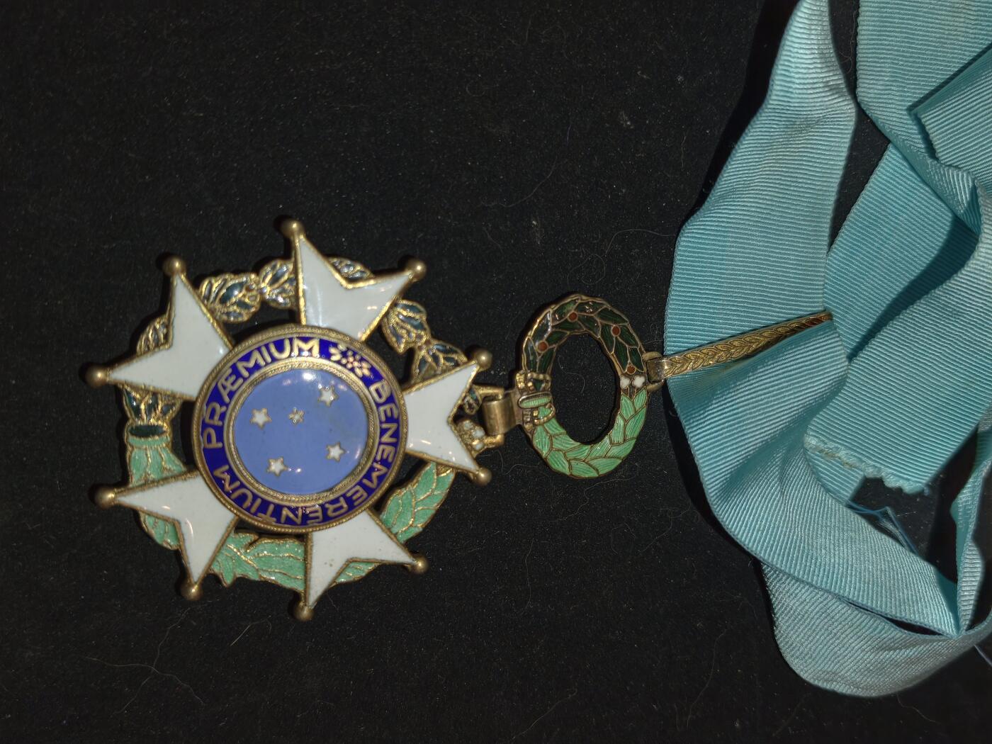 凯旋世界勋赏（第23期）（欢迎送拍）（对拍品有疑问请询问客服，不接受到手刀，出价默认拍品品相。请认真阅读拍卖规则！出价默认已认可！）（收到货请录制开箱视频，无视频概不处理问题。） 巴西 指挥官级 南十字勋章 银质珐琅测过