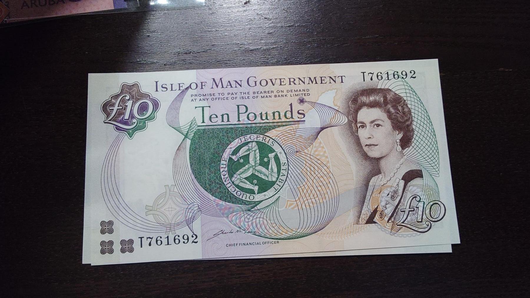 世界钱币～微拍第245期暨2026年第26期  新货卖剩品种部分上架提供选购【有看中的就一开始就出价，别为了晚付几天押金拖到最后，这里没出价的只要群里卖掉了就会撤】 马恩岛10镑 全新绝品无4尾号692