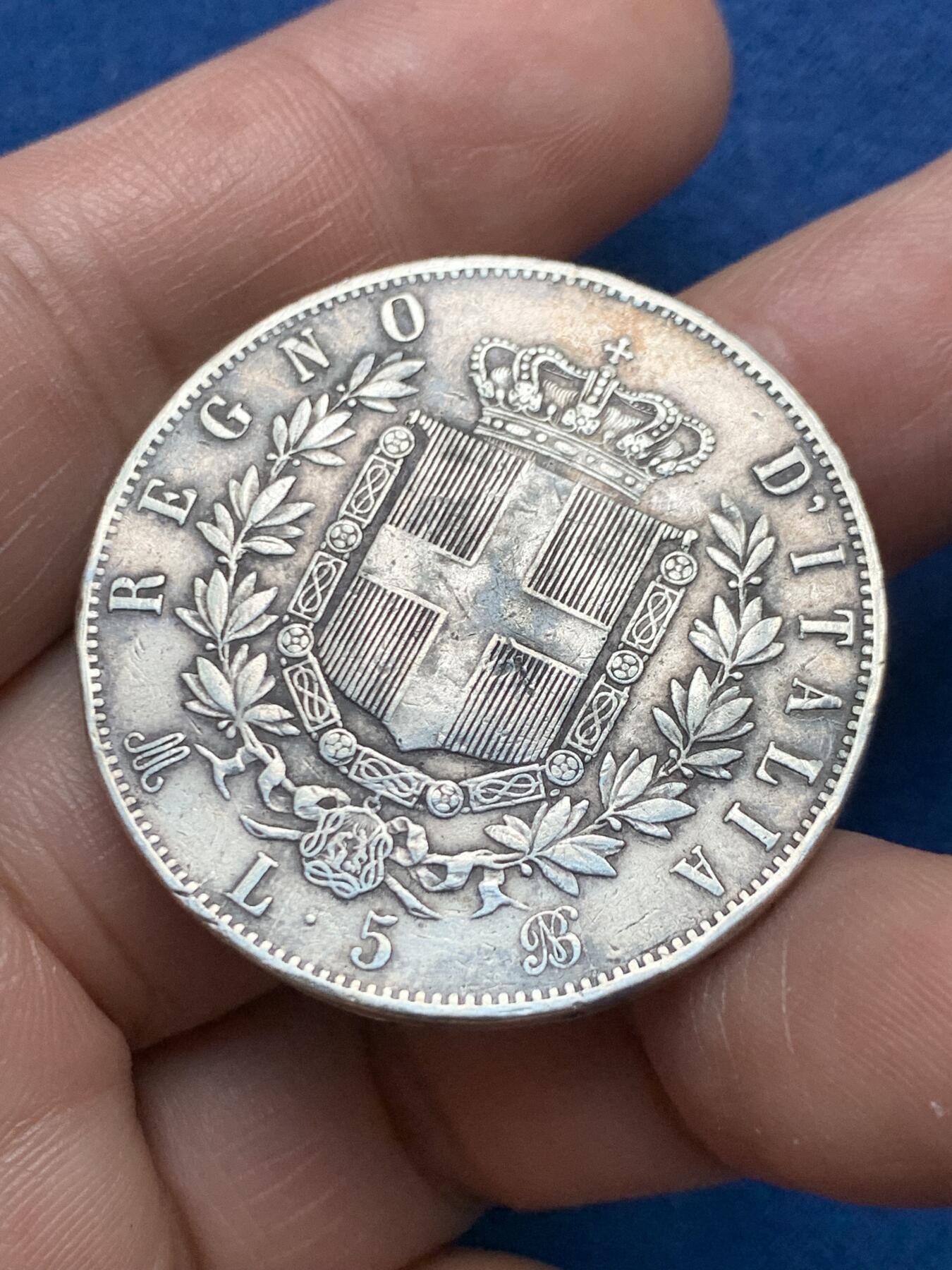 《竞宝斋》第481场 周日，周一 2场连拍 （全场包邮）20级店铺 欢迎送拍 意大利1869年维克托·伊曼纽尔二世5里拉银币 细节见图