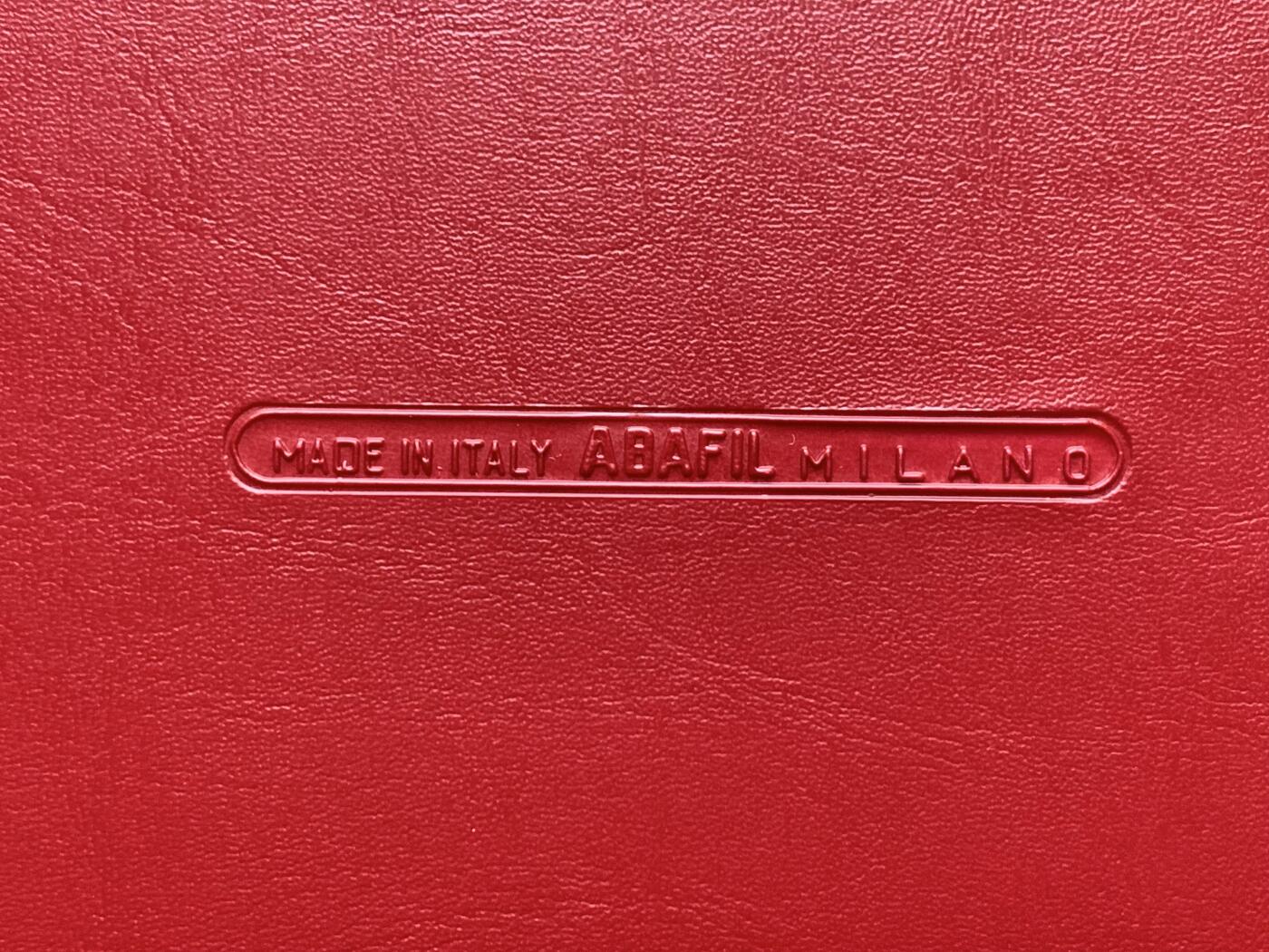 《竞宝斋》第481场 周日，周一 2场连拍 （全场包邮）20级店铺 欢迎送拍 意大利顶级收纳盒品牌Abafil——77格 标准红色毛毡款收纳托盘，每小格内径约25*25mm，尺寸约337*222*8.3mm。