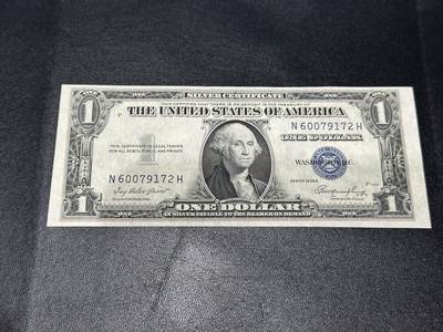 《外钞收藏家》第六百二十八期（精品百拍场）（长期征集拍品、欢迎藏友们联系合作） - 1935年美国1美元 蓝库印 全新不绝