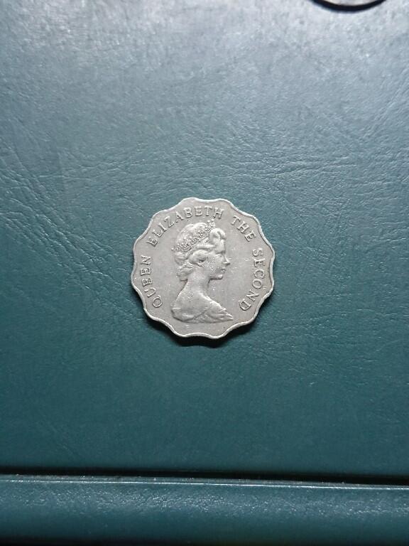 松南世界钱币——260420 香港2元青年女王头像镍币