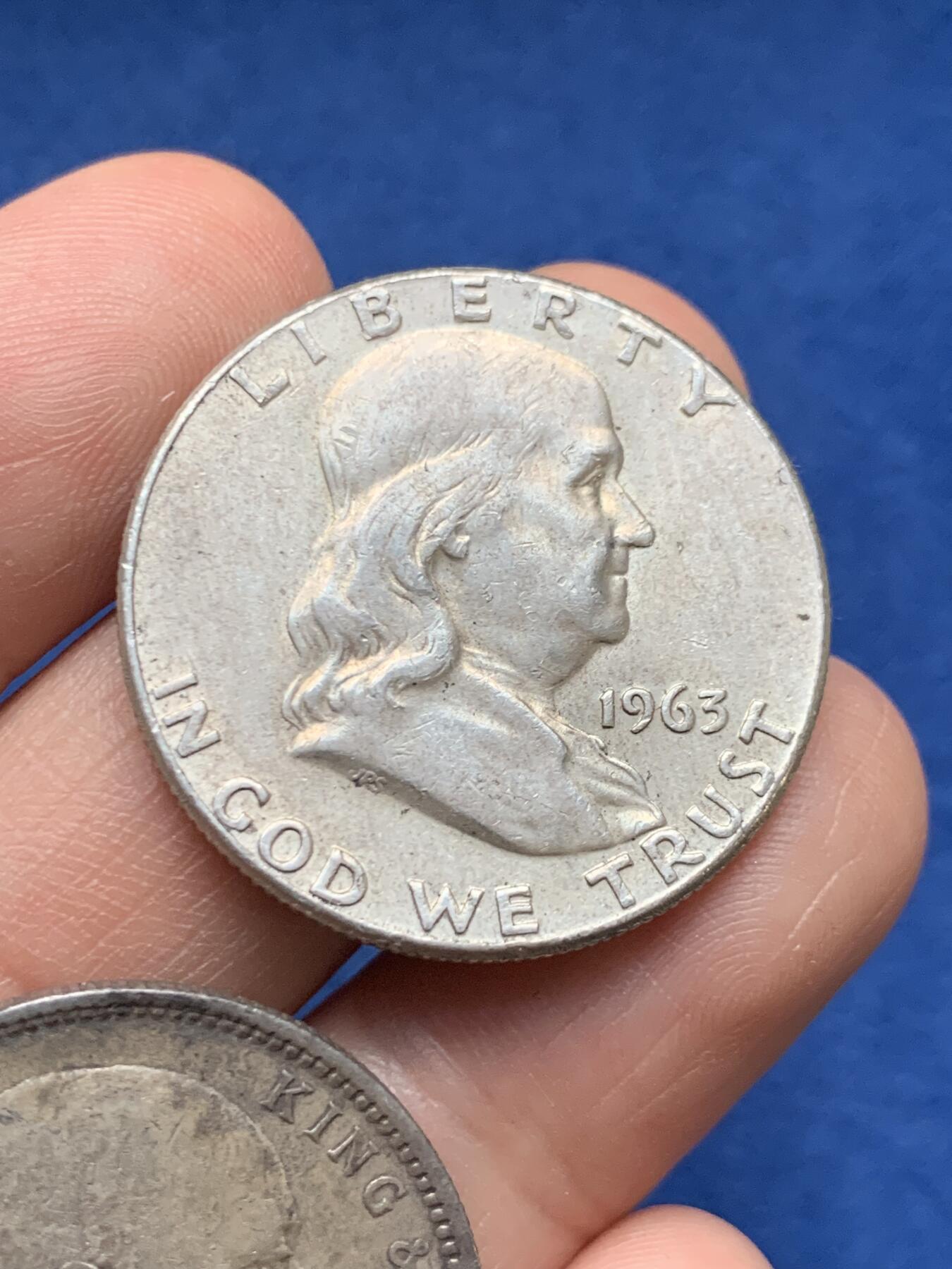 《竞宝斋》第481场 周日，周一 2场连拍 （全场包邮）20级店铺 欢迎送拍 两枚一组 1906年英属印度爱德华七世卢比银币+1963年美国富兰克林半美元银币