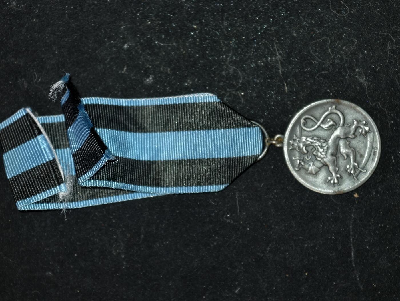 凯旋世界勋赏（第23期）（欢迎送拍）（对拍品有疑问请询问客服，不接受到手刀，出价默认拍品品相。请认真阅读拍卖规则！出价默认已认可！）（收到货请录制开箱视频，无视频概不处理问题。） 芬兰 1918独立奖章