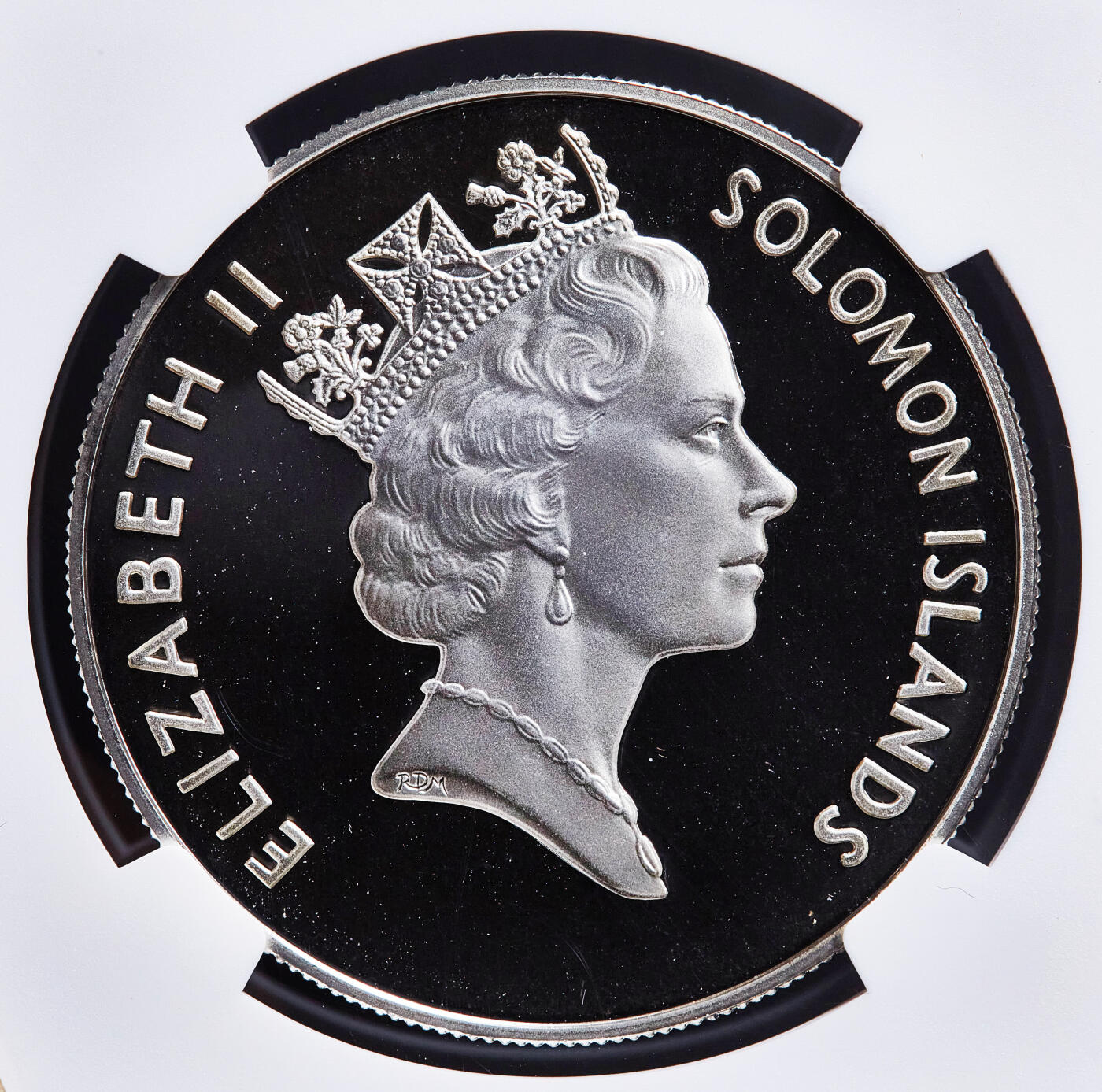 【俄甄集藏】满园春色-2026年(051)04-22星期三 晚 19:30 全场包邮 所罗门群岛1998年自然保护系列-所罗门海钓1元精制大银币，NGC PF68UC，重28.28克，925银，稀少品种，季军