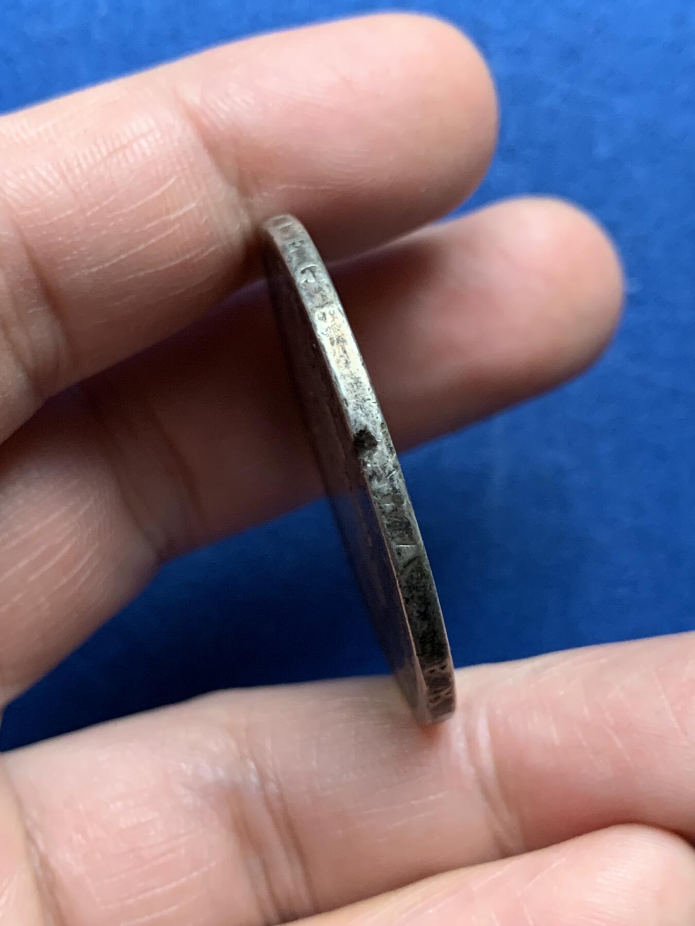 《竞宝斋》第481场 周日，周一 2场连拍 （全场包邮）20级店铺 欢迎送拍 法国菲利普5法郎银币 边缘有验银痕迹