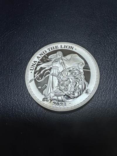 长老汇马年精选第十九场拍卖 圣赫勒拿岛（英国海外领地）2021年1镑精制银币 尤娜和狮子 1盎司999银 发行量：仅1千 东印度公司发行