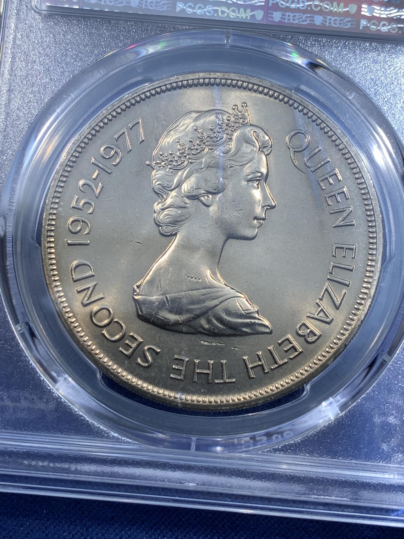 《竞宝斋》第481场 周日，周一 2场连拍 （全场包邮）20级店铺 欢迎送拍 PCGS MS65 根西岛1977伊丽莎白女王二世登基25周年25便士纪念币