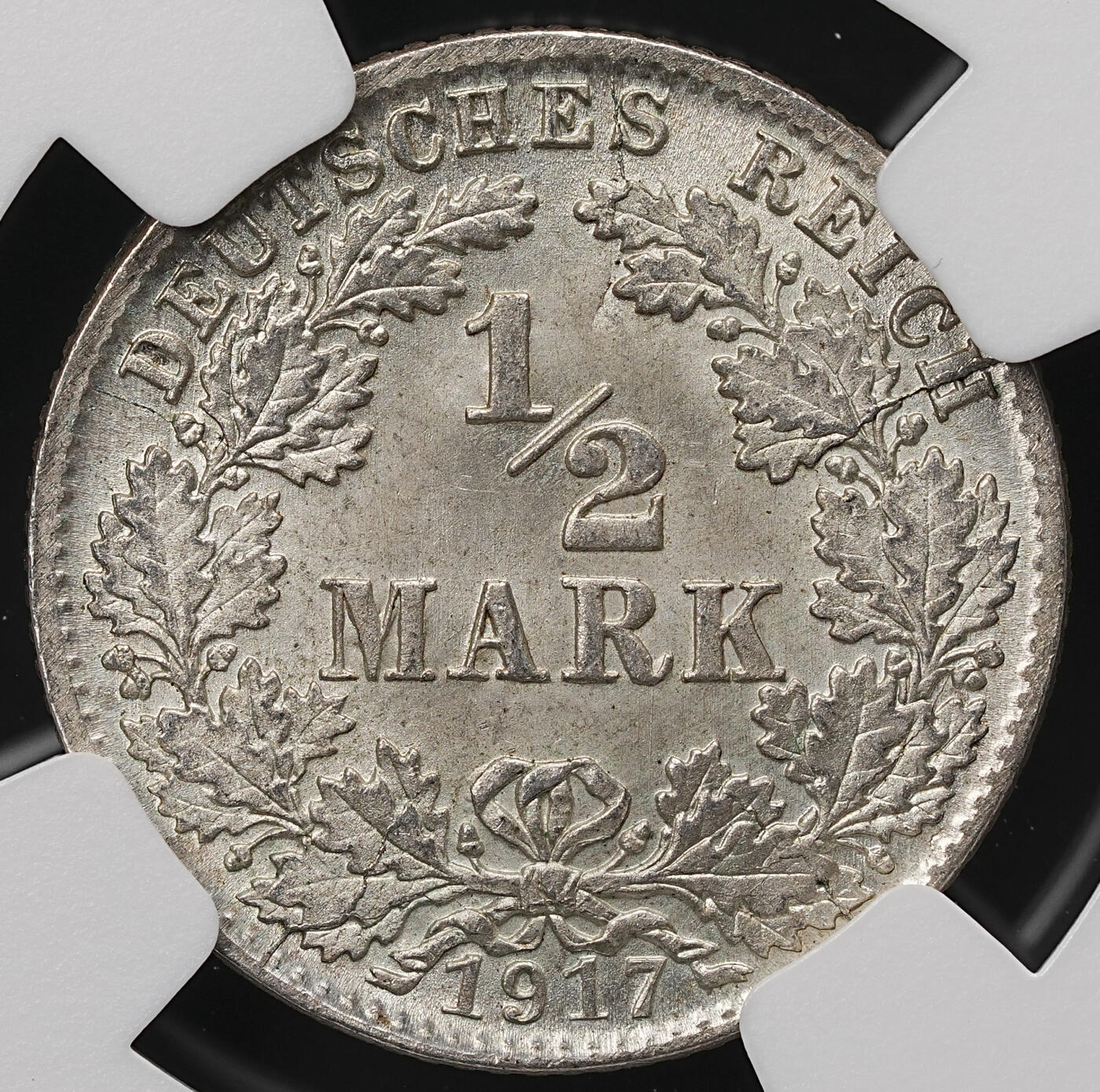 修遠堂世界钱币第112期 NGC MS66 1917年德国1/2马克银币 D厂铭