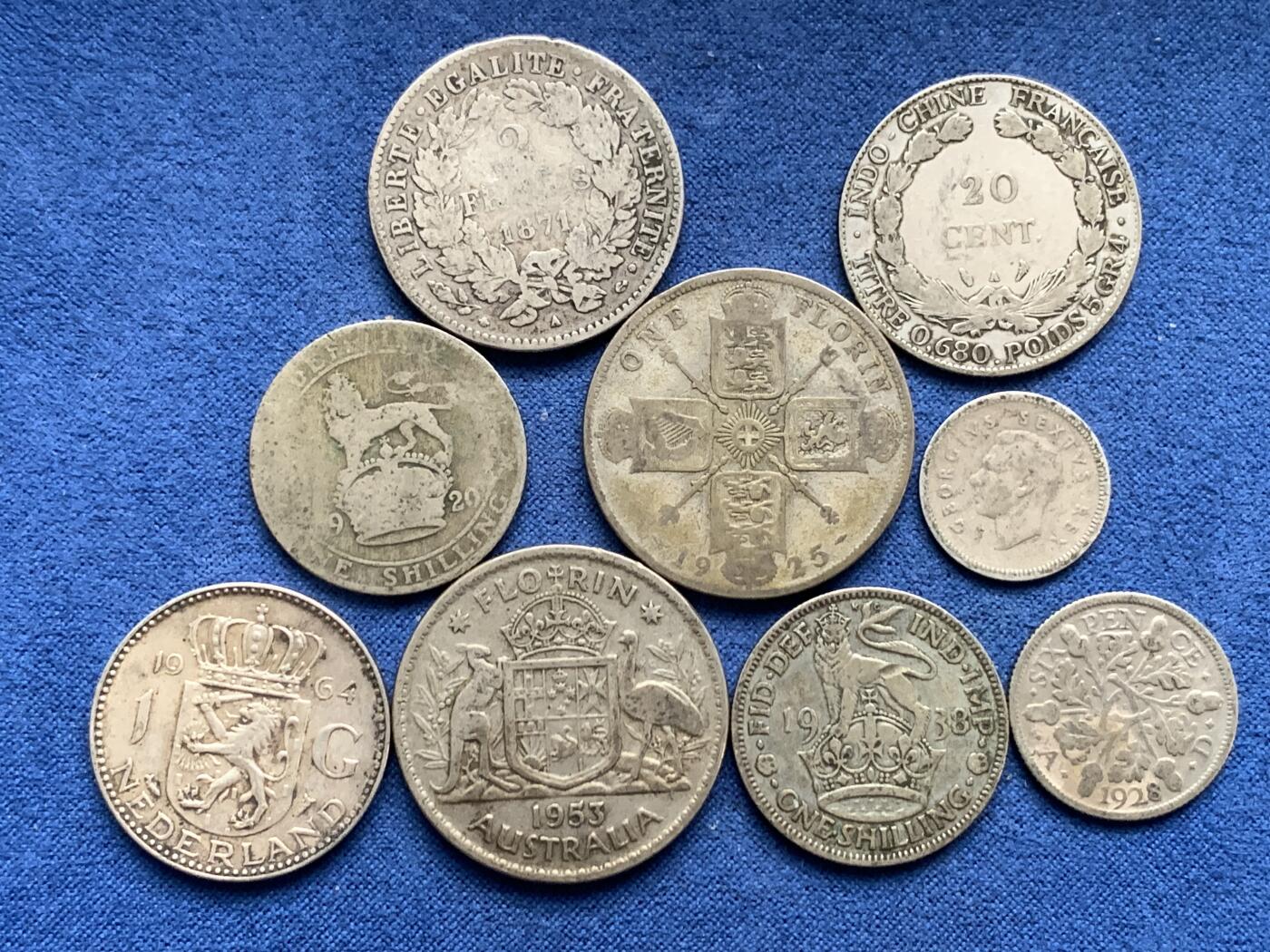 《竞宝斋》第481场 周日，周一 2场连拍 （全场包邮）20级店铺 欢迎送拍 九枚一组 各国银币 含纯银34.7克（500银36.8克；720银6.48克；680银5.3克；835银9.64克）