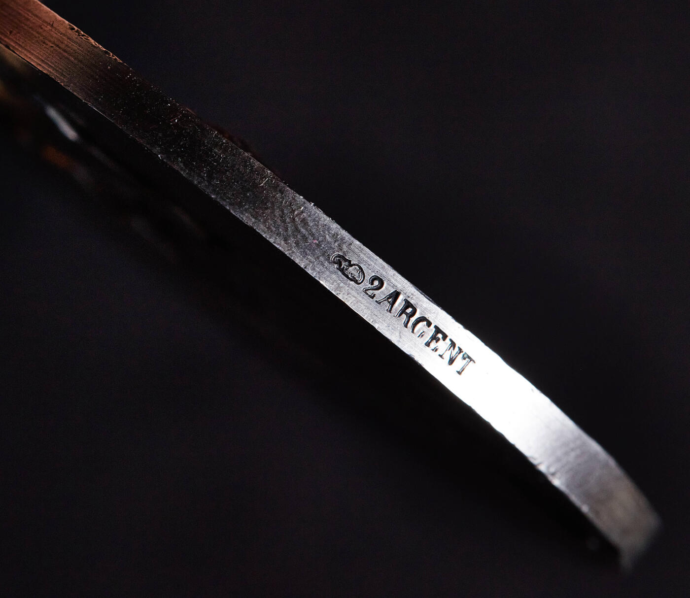 【俄甄集藏】满园春色-2026年(051)04-22星期三 晚 19:30 全场包邮 法国20世纪初新艺术运动时期南锡市斯坦尼斯拉斯广场与丘比特纪念大银章，雕刻＋维克多·普鲁维作品，直径：50mm，重量：60.9克，设计精美，800银