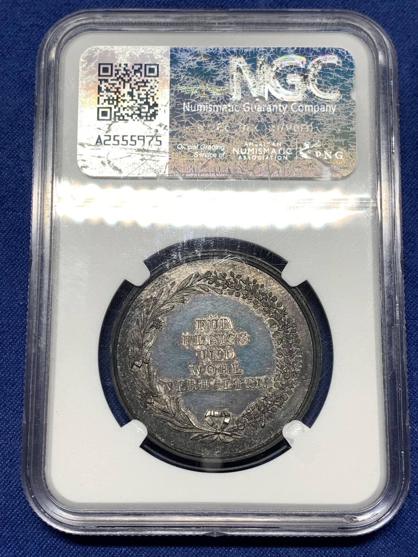 《竞宝斋》第481场 周日，周一 2场连拍 （全场包邮）20级店铺 欢迎送拍 NGC MS61 德国1837奥格斯堡女子学院纪念银章，极漂亮的欧洲黑五彩包浆，高浮雕高颜值。