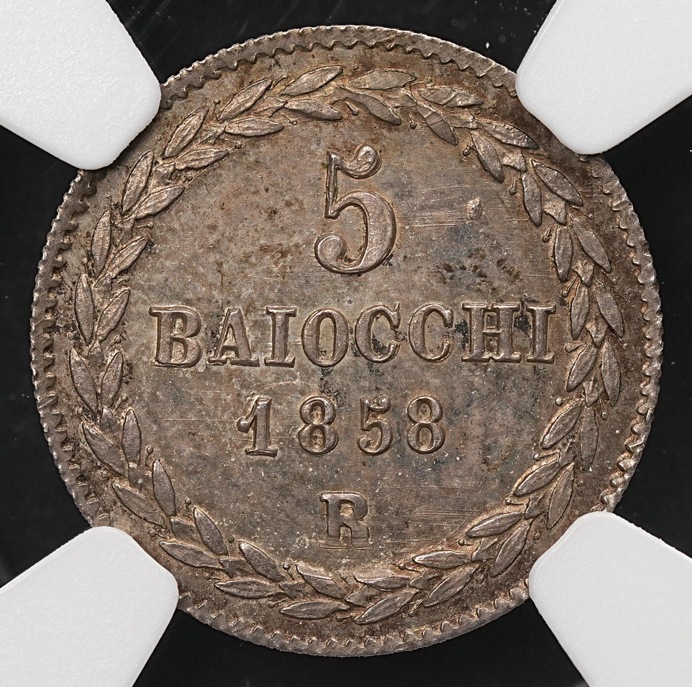 修遠堂世界钱币第112期 NGC MS63  1858年教皇国 5 Baiocco 银币