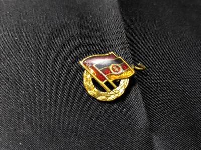 云宸嘉赏-勋臻佳藏四月精品大拍场次 - 民主德国金级苏德友谊奖章