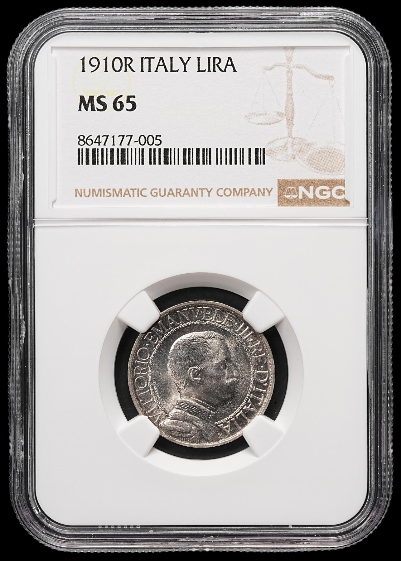修遠堂世界钱币第112期 NGC MS65 1910年意大利圈版马车1里拉银币，收藏级状态，少见的年份