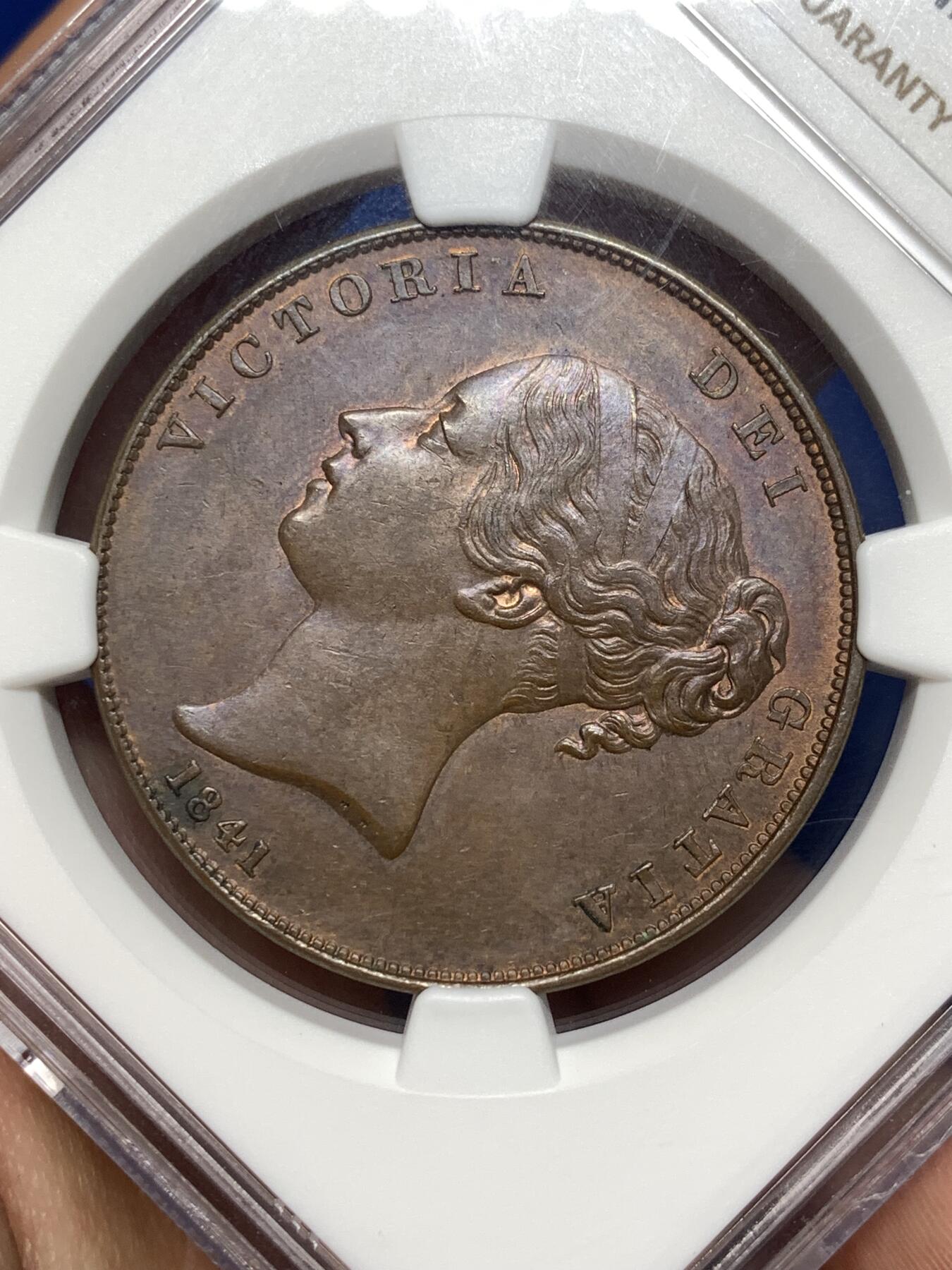 《竞宝斋》第481场 周日，周一 2场连拍 （全场包邮）20级店铺 欢迎送拍 NGC MS63BN 英国1841年小维年轻早期版1便士铜币