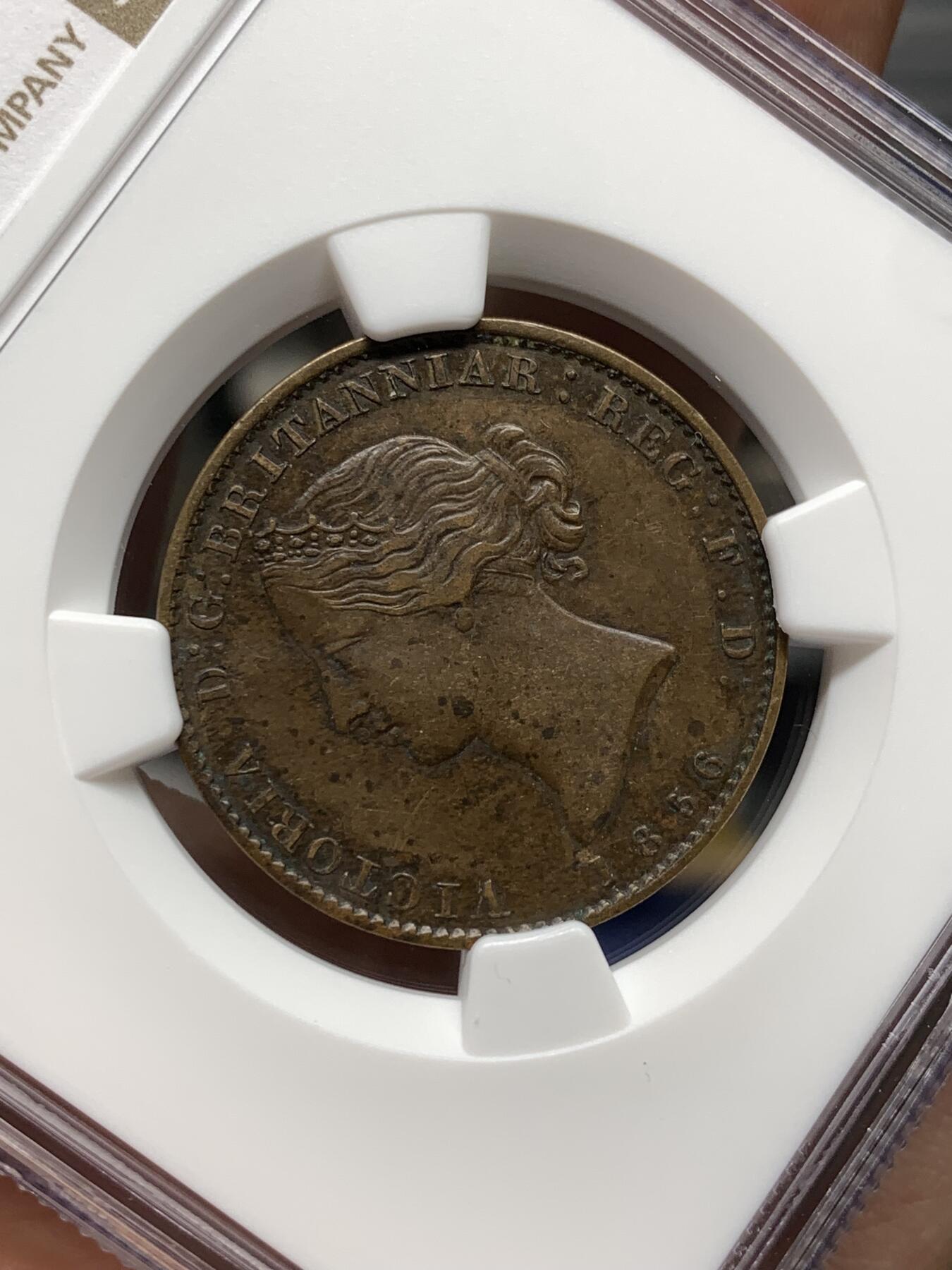 《竞宝斋》第481场 周日，周一 2场连拍 （全场包邮）20级店铺 欢迎送拍 NGC XF45BN 加拿大1856五月花1/2便士 花叶及人像细节很好的一枚，好品少见的品种。背面五月花为北美代表型花卉，是美国开端的象征。略低评状态