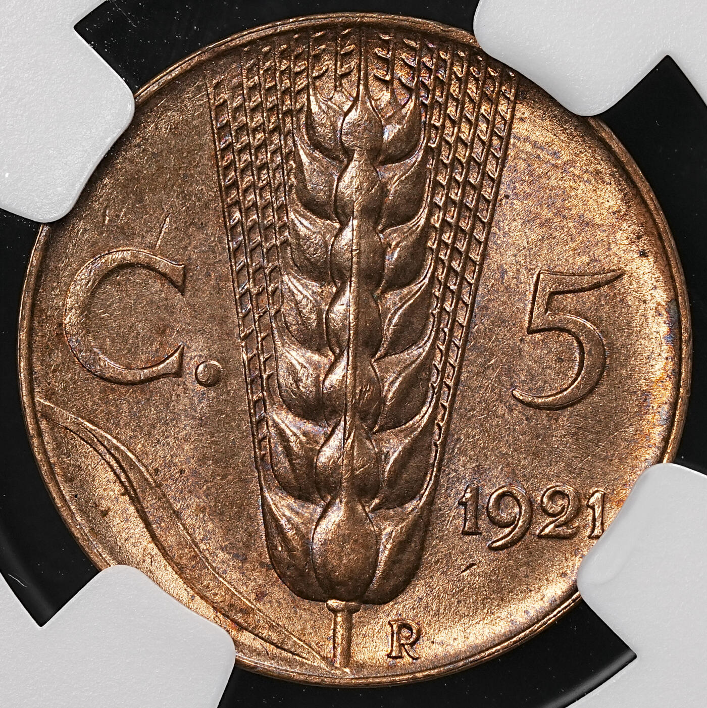 修遠堂世界钱币第112期 NGC MS65RB 1921年意大利5分铜币，上期拍品，被鸽重拍