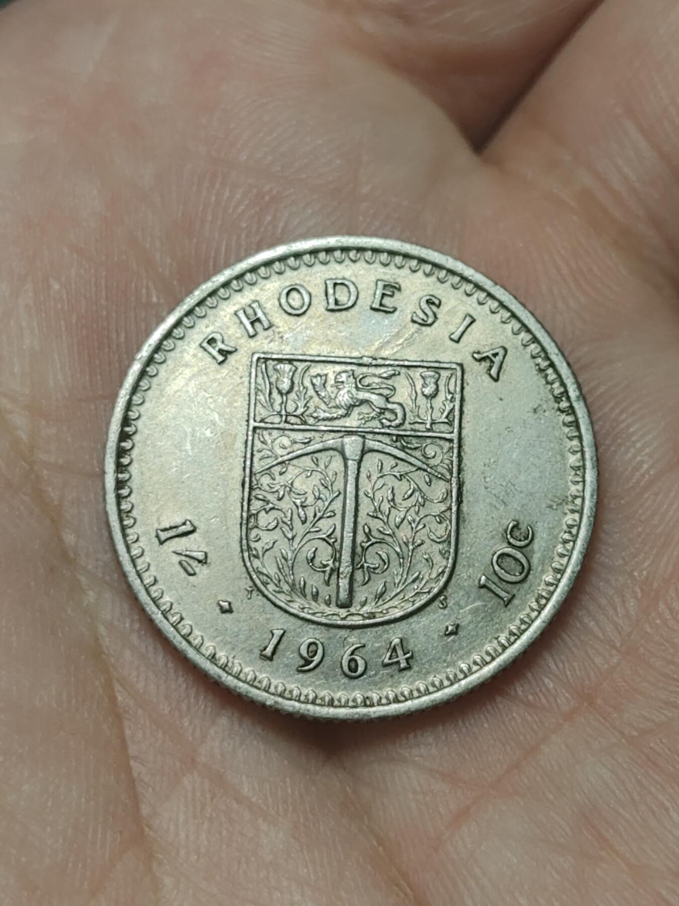 2026年第四十五场(总第二百一十四场）外国好品散币场(免佣金) 英属罗德西亚1964单年份1先令和10分双面值(伊丽莎白二世中年花冠)