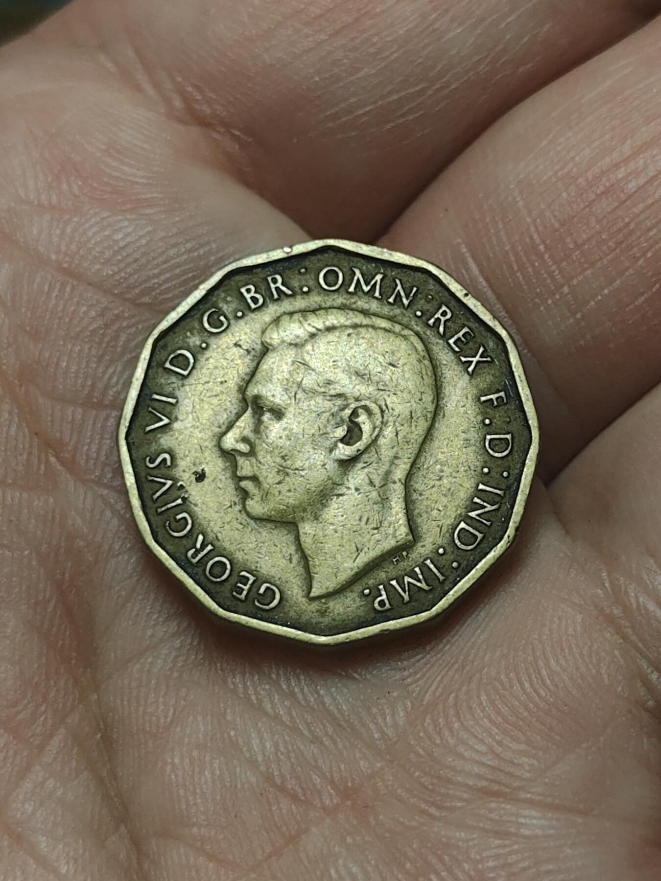 2026年第四十五场(总第二百一十四场）外国好品散币场(免佣金) 英国🇬🇧1937年3便士(乔治六世加冕年，第一版首发年)