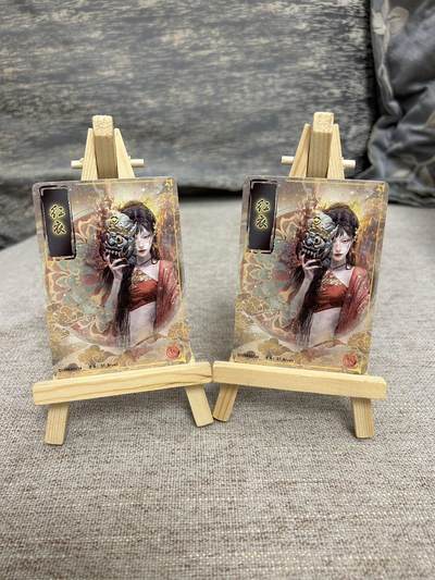 喜灰玩卡拍卖第八期，接拍品0佣金，欢迎送拍，释放现金流，让自己有资金可以购买更多喜欢的卡牌，让别的卡友能淘到更多心仪的卡牌 炎卡 刷子老师绘 红衣 幻普 两渐变