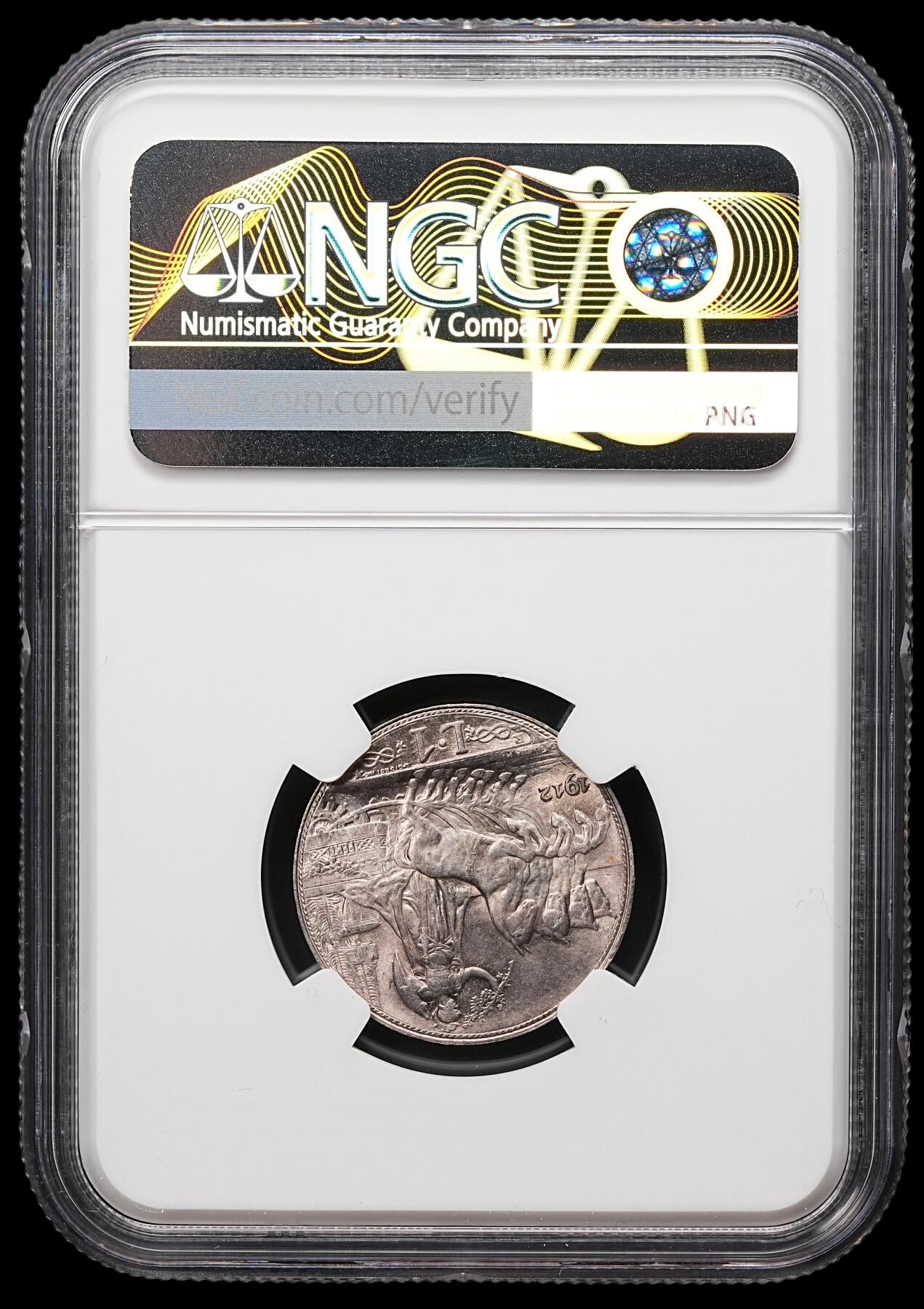 修遠堂世界钱币第112期 NGC MS65 1912年意大利圈版马车1里拉银币，收藏级状态，较少见的年份