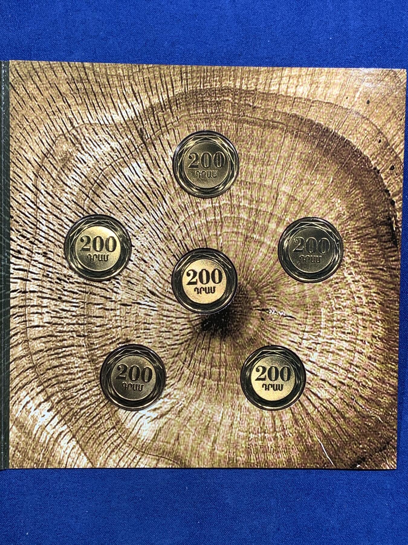 《竞宝斋》第481场 周日，周一 2场连拍 （全场包邮）20级店铺 欢迎送拍 亚美尼亚2014年野生树木系列纪念币套装，全套6枚，含6种珍稀树木主题，设计精美，原装原册，品相很美。