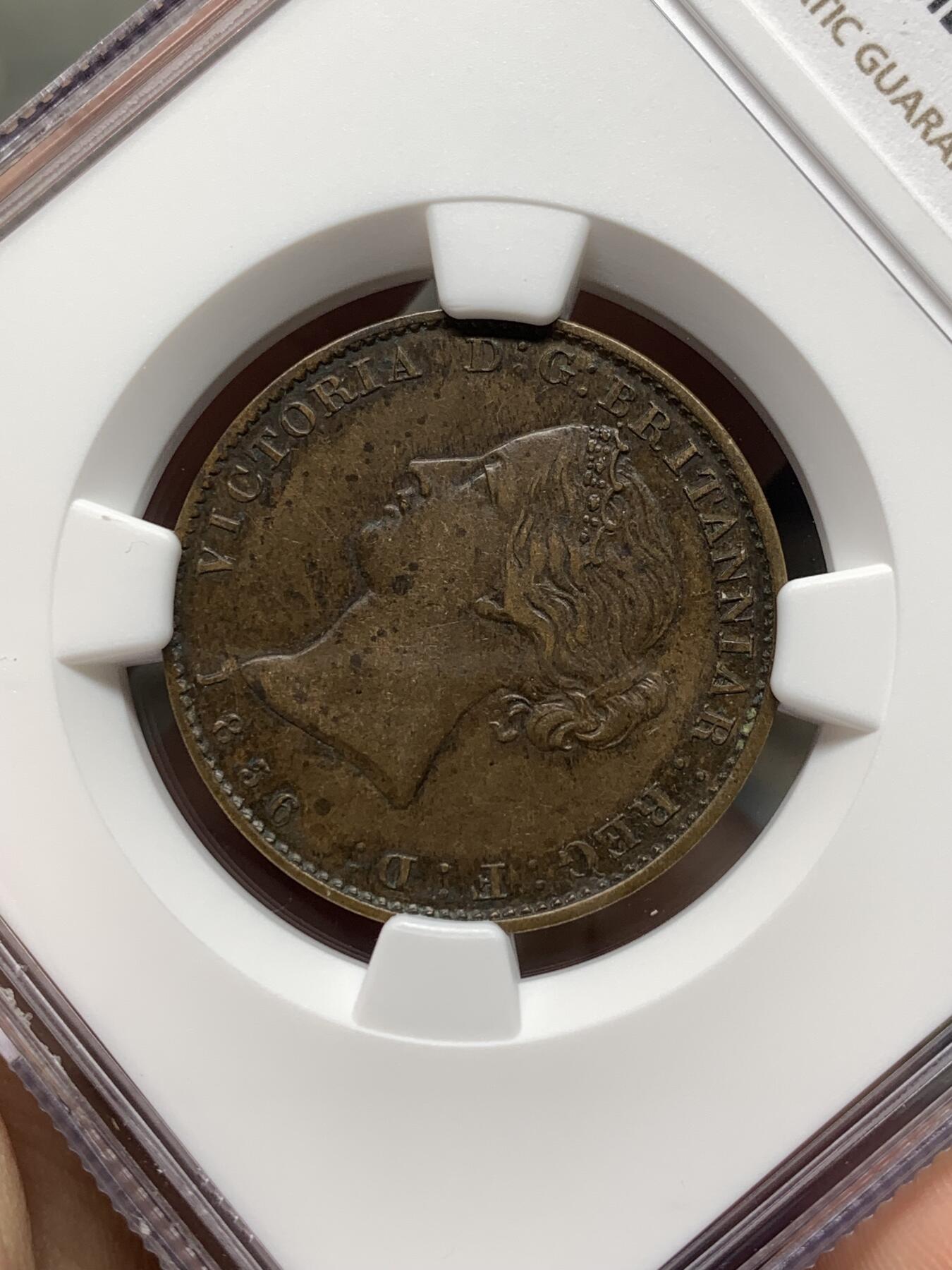 《竞宝斋》第481场 周日，周一 2场连拍 （全场包邮）20级店铺 欢迎送拍 NGC XF45BN 加拿大1856五月花1/2便士 花叶及人像细节很好的一枚，好品少见的品种。背面五月花为北美代表型花卉，是美国开端的象征。略低评状态