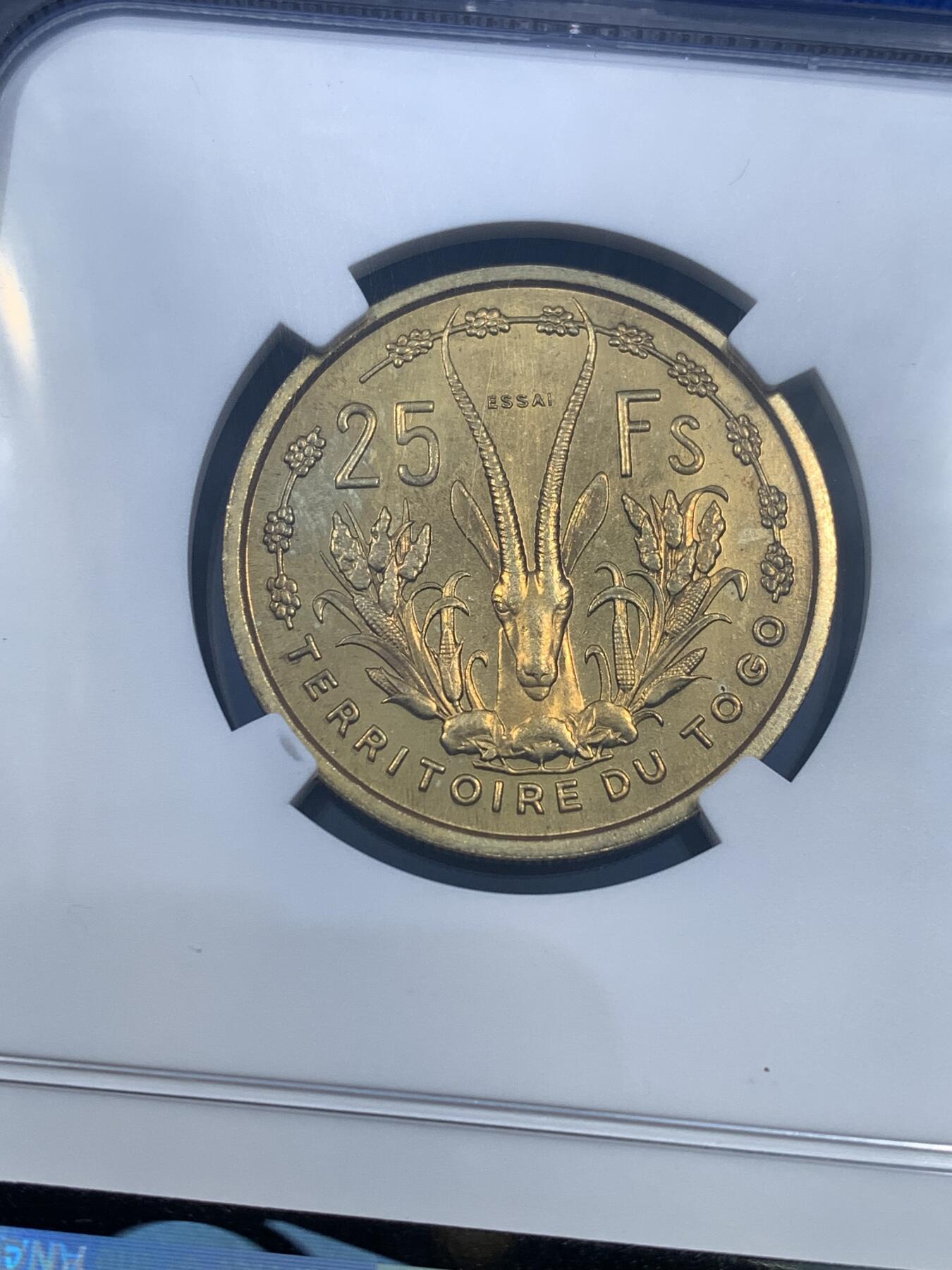 《竞宝斋》第481场 周日，周一 2场连拍 （全场包邮）20级店铺 欢迎送拍 三枚一组 NGC MS64-65 法属多哥 1956年 5/10/25法郎 ESSAI样币 统一高分状态