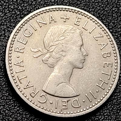 泉币菌-第229场-拍品多 请提前出价 英国1960年1先令铜镍币 三师纹章 伊丽莎白二世女王 英格兰版 23.5mm 