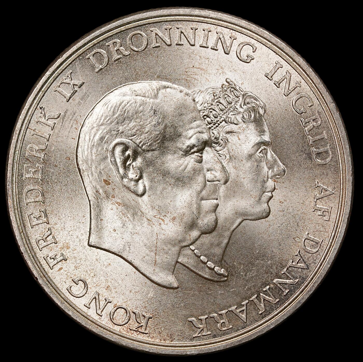 修遠堂世界钱币第112期 1960年丹麦国王银婚纪念5克朗银币 17g，含银80%