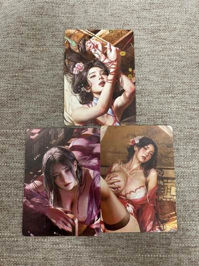 喜灰玩卡拍卖第八期，接拍品0佣金，欢迎送拍，释放现金流，让自己有资金可以购买更多喜欢的卡牌，让别的卡友能淘到更多心仪的卡牌 燎原 刷子老师绘：赵合德、李巧奴、庞春梅、大头普卡 一组三张