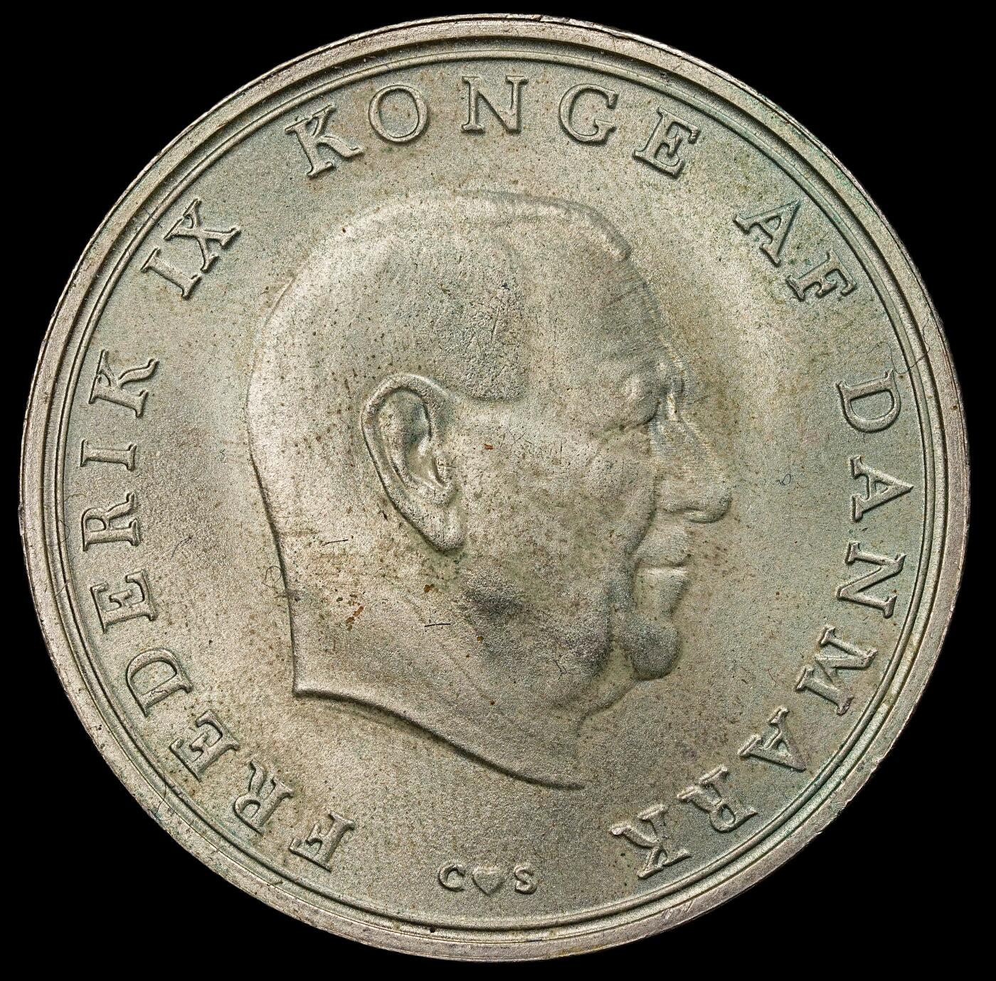 修遠堂世界钱币第112期 1968年丹麦公主本尼迪克特结婚纪念10克朗银币 20.40g，含银80%