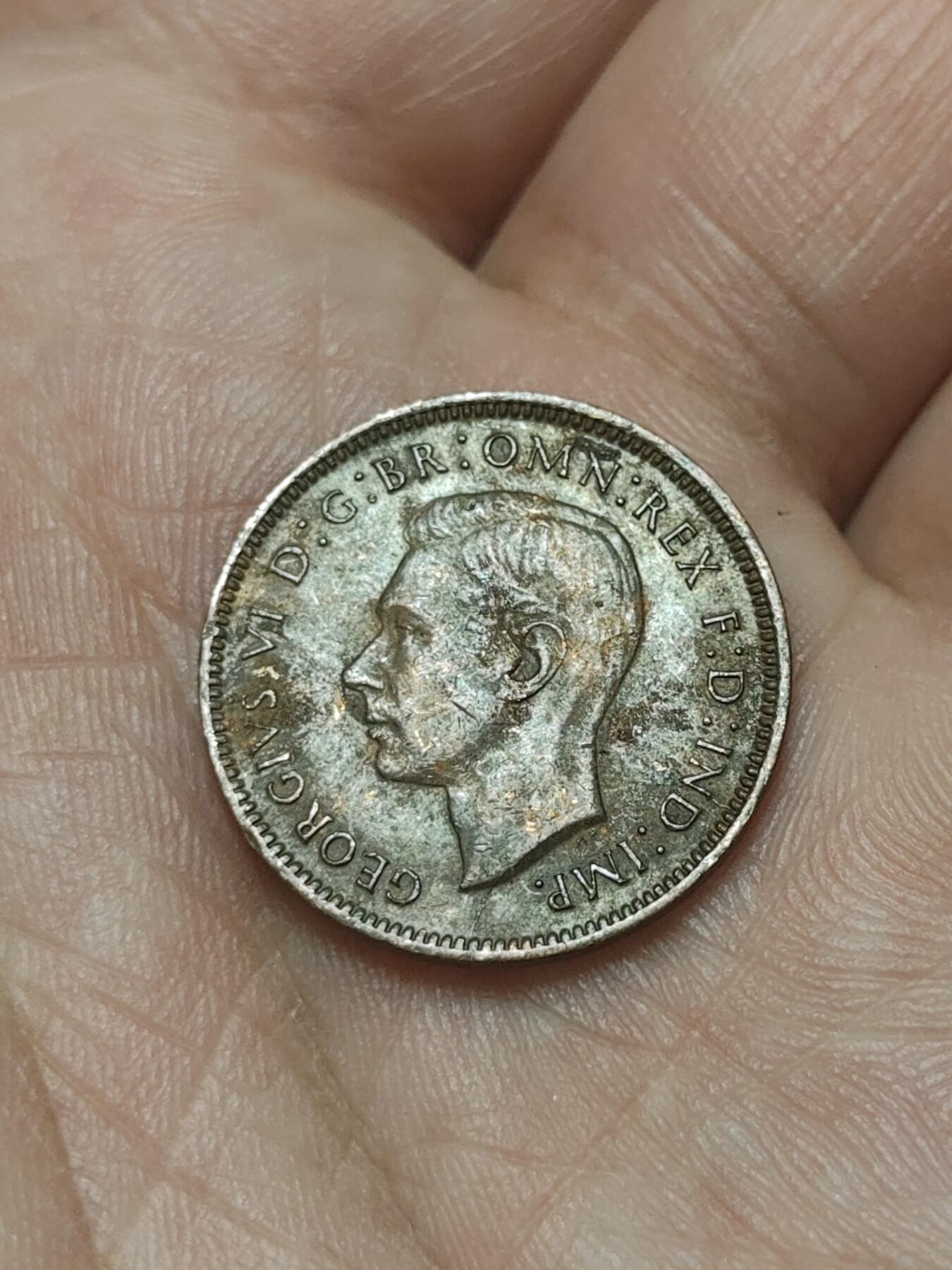 2026年第四十五场(总第二百一十四场）外国好品散币场(免佣金) 英国🇬🇧1942年1法新(乔治六世第一版)