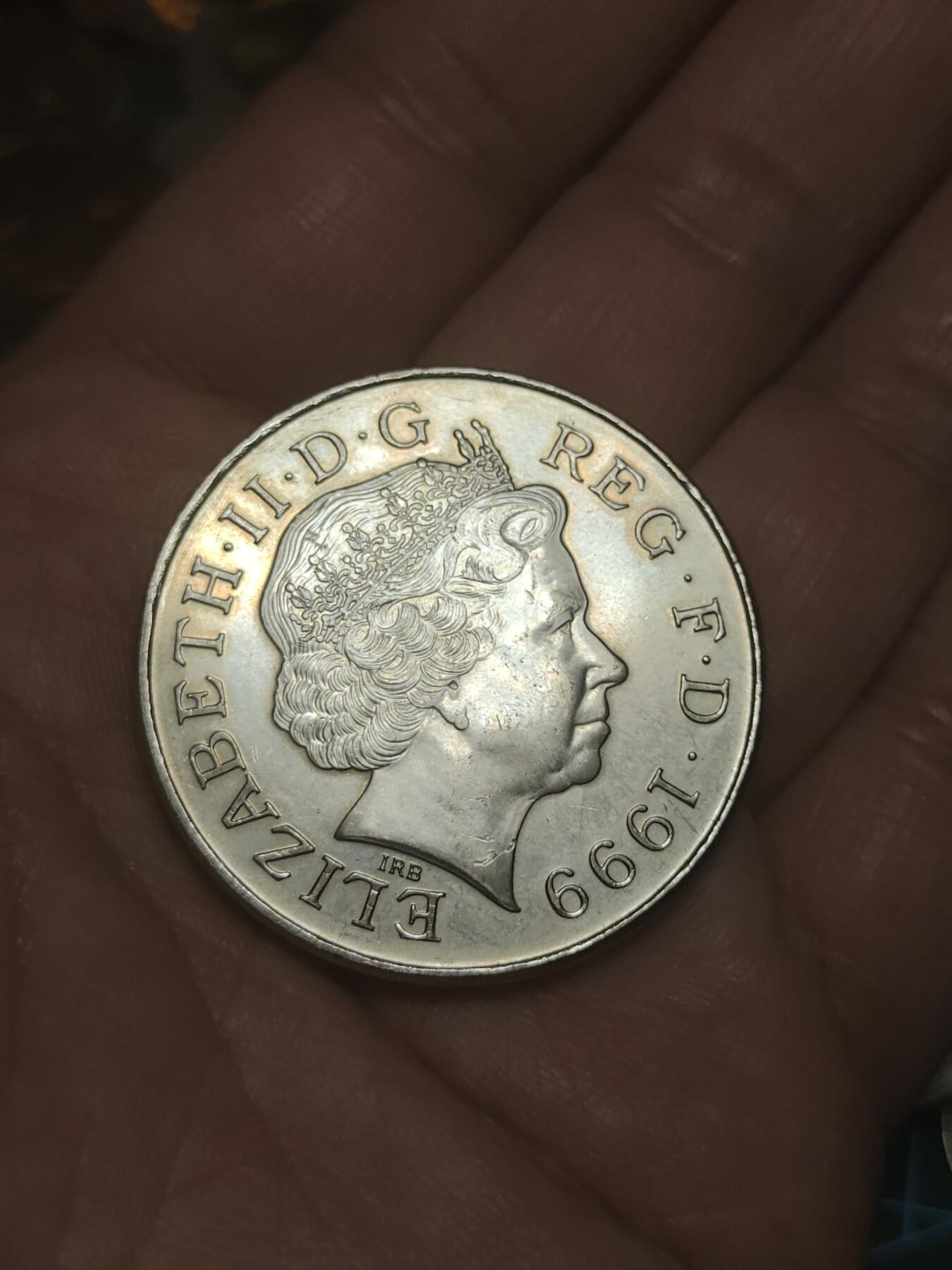 2026年第四十五场(总第二百一十四场）外国好品散币场(免佣金) 英国🇬🇧1999年5镑(戴安娜王妃逝世2周年纪念币)