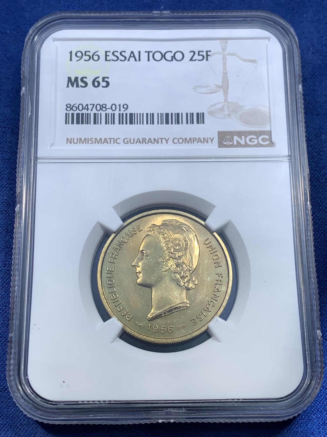 《竞宝斋》第481场 周日，周一 2场连拍 （全场包邮）20级店铺 欢迎送拍 三枚一组 NGC MS64-65 法属多哥 1956年 5/10/25法郎 ESSAI样币 统一高分状态