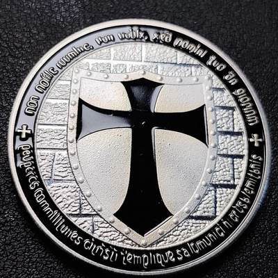 泉币菌-第229场-拍品多 请提前出价 纪念章 马剑骑士  40×3mm 纪念品