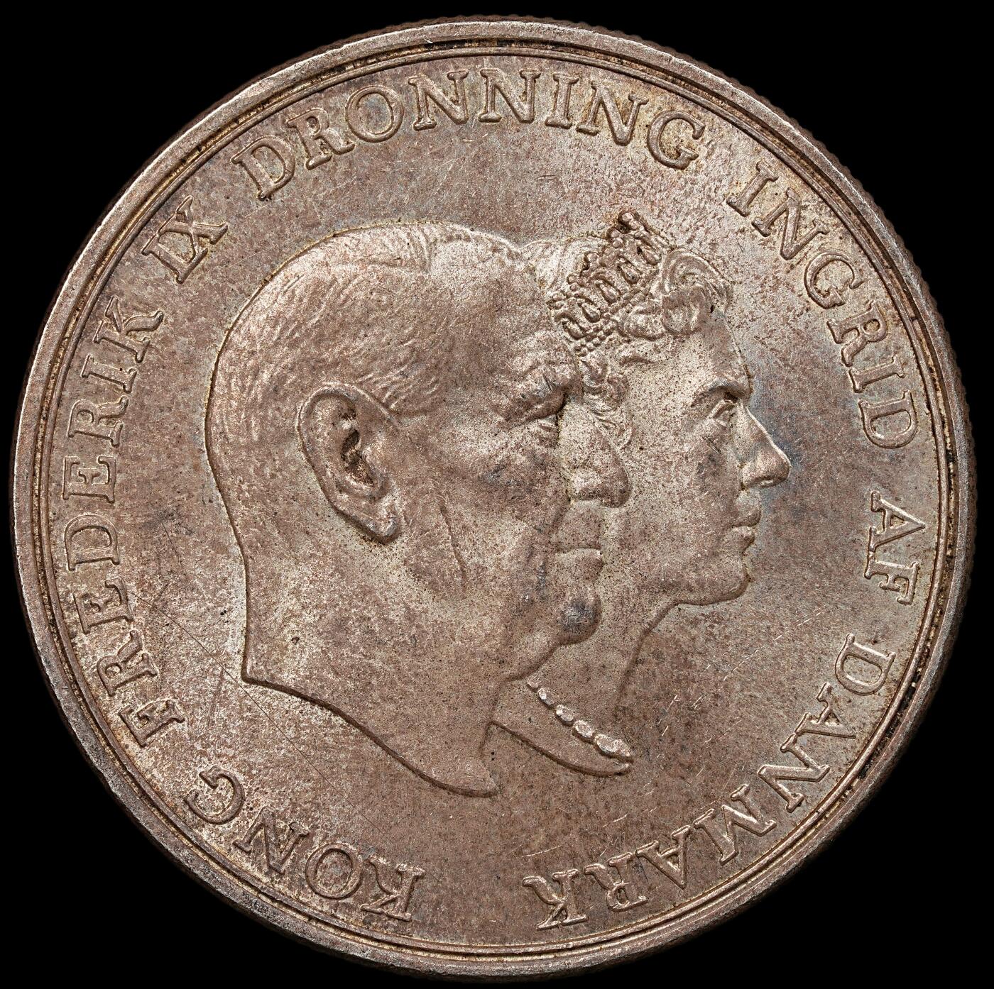 修遠堂世界钱币第112期 1960年丹麦国王银婚纪念5克朗银币 17g，含银80%