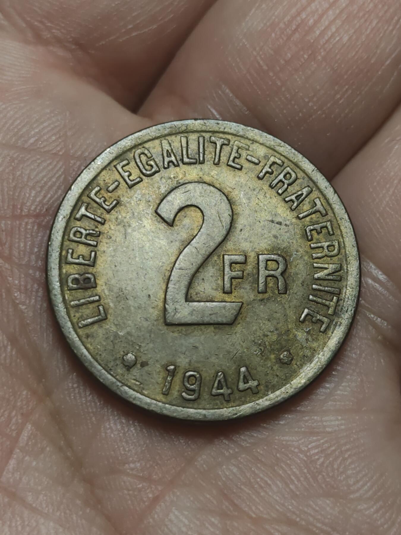 2026年第四十五场(总第二百一十四场）外国好品散币场(免佣金) 法国1944单年份2法郎(二战盟军占领阿尔及利亚时期发行，在法国境内流通)