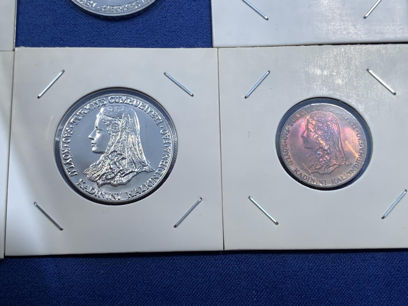 《竞宝斋》第481场 周日，周一 2场连拍 （全场包邮）20级店铺 欢迎送拍 土耳其1975-1980年F.A.O纪念币8枚套（150里拉银币齿边，光边加字两枚不同）