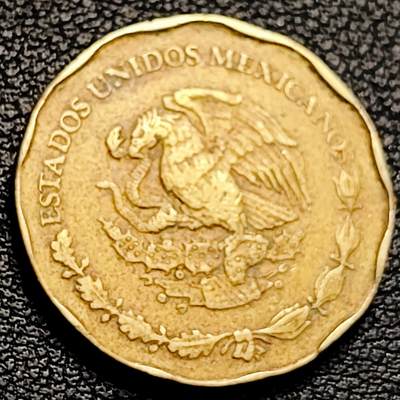 泉币菌-第229场-拍品多 请提前出价 1993年 墨西哥 50分黄铜币  鹰蛇仙人掌 22mm 纪念币铜钱