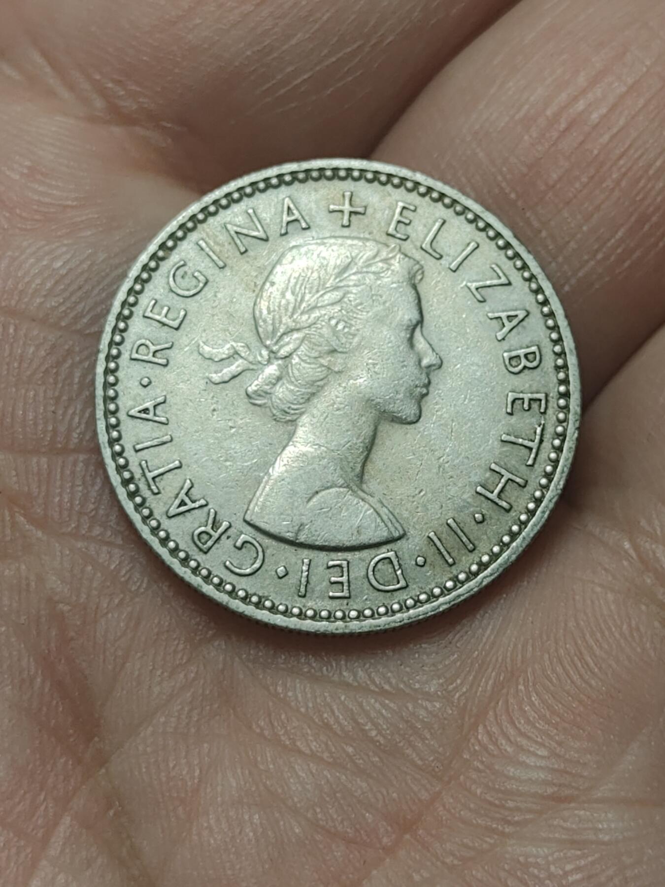 2026年第四十五场(总第二百一十四场）外国好品散币场(免佣金) 英国🇬🇧1958年1先令(伊丽莎白二世青年桂冠第二版，苏格兰盾徽版)