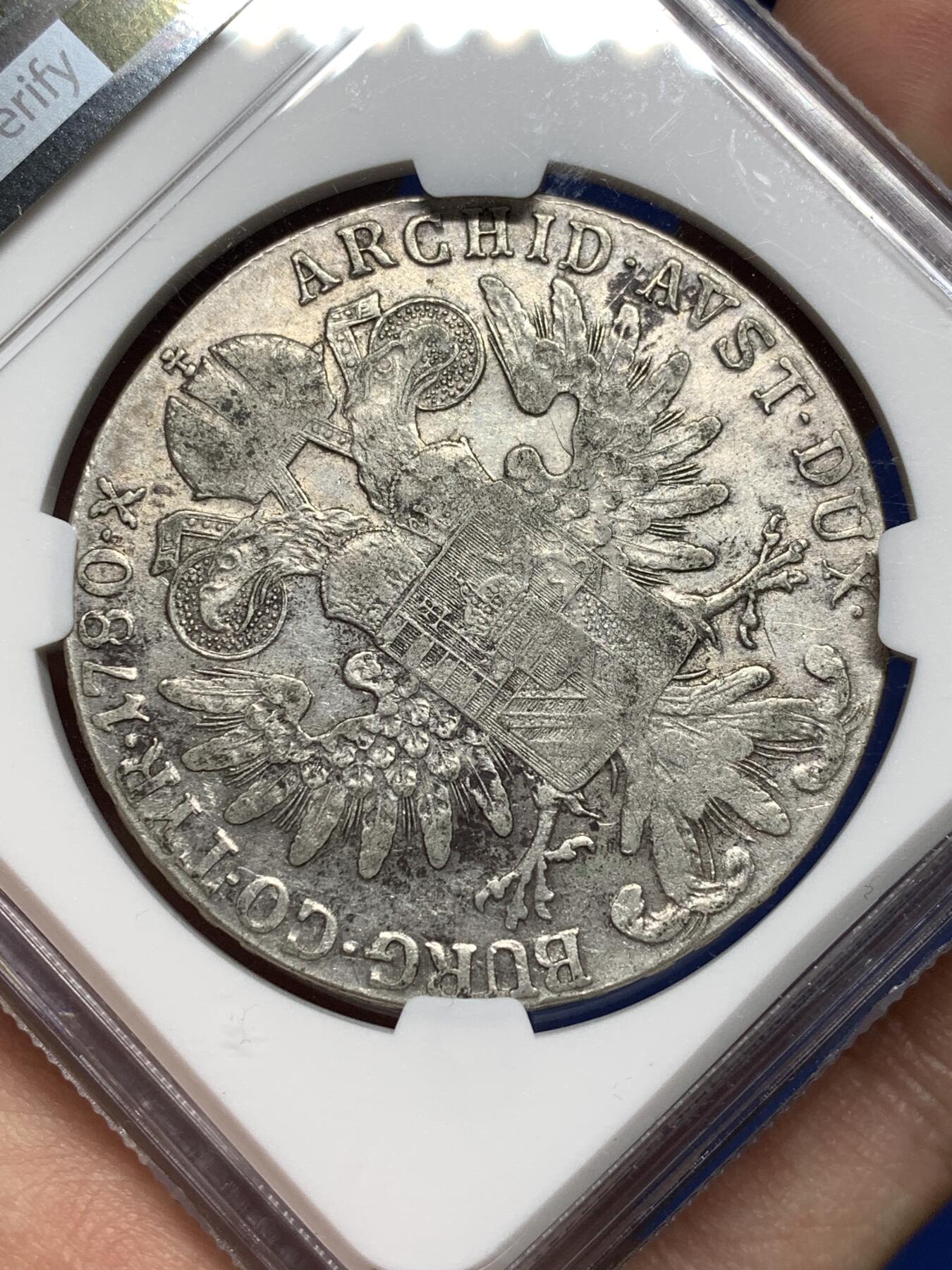 《竞宝斋》第481场 周日，周一 2场连拍 （全场包邮）20级店铺 欢迎送拍 NGC XFD 奥地利1780年特蕾莎大奶妈1泰勒大银币 双须后铸版